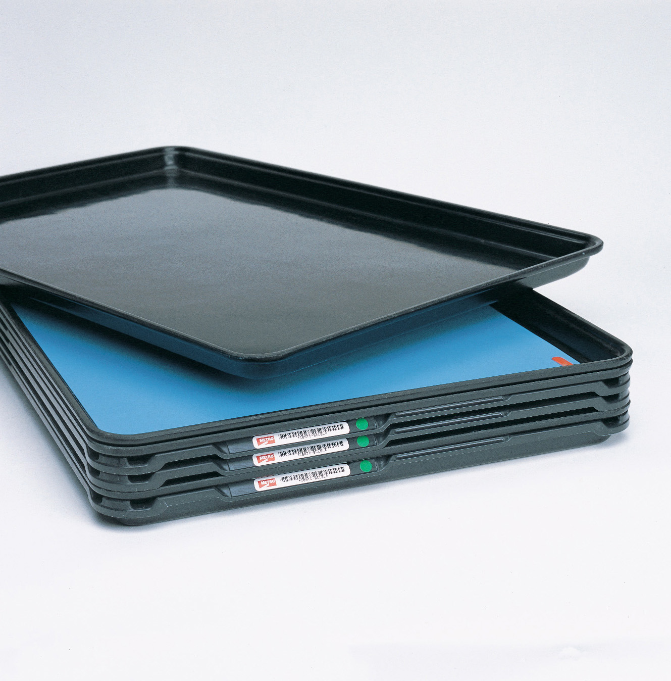 ESD tray with ESD inlay
